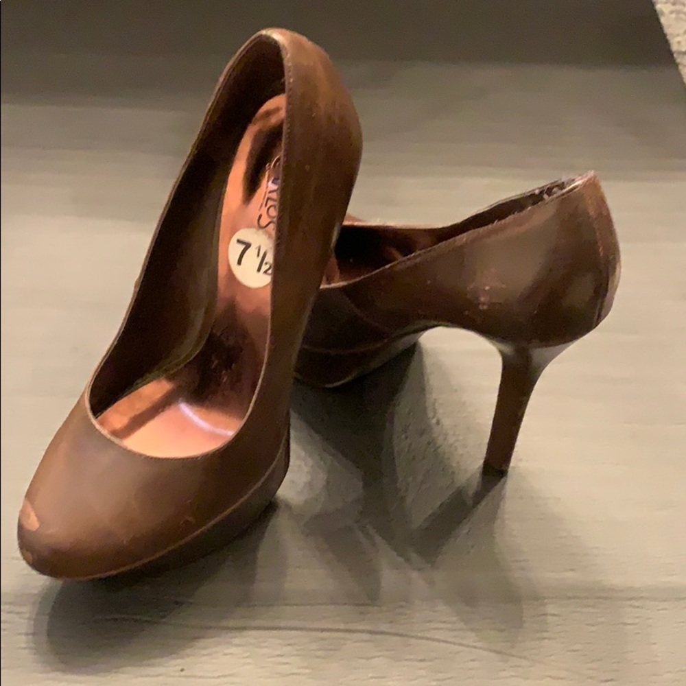 Distressed Brown HighHeels